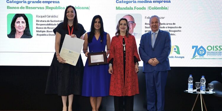 Banreservas recibe premio Iberoamérica Incluye 2024