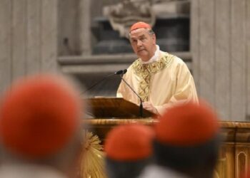 Fernández Artime: La invitación de Francisco a despertar al mundo