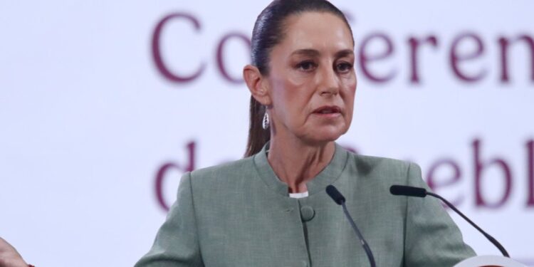 La reacción de Sheinbaum a los posibles impuestos de EE.UU. a las remesas