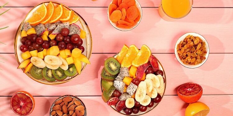 La fruta de oro que aporta vitamina C y colágeno fortaleciendo articulaciones y huesos