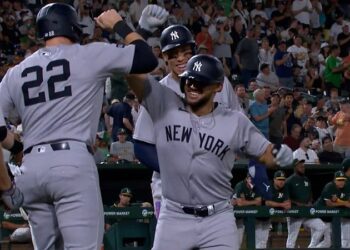Domínguez superó a DiMaggio como el Yankee más joven con un juego de 3 HR