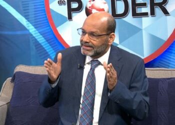 Viceministro opina hay que continuar las repatriaciones de parturientas haitianas ilegales