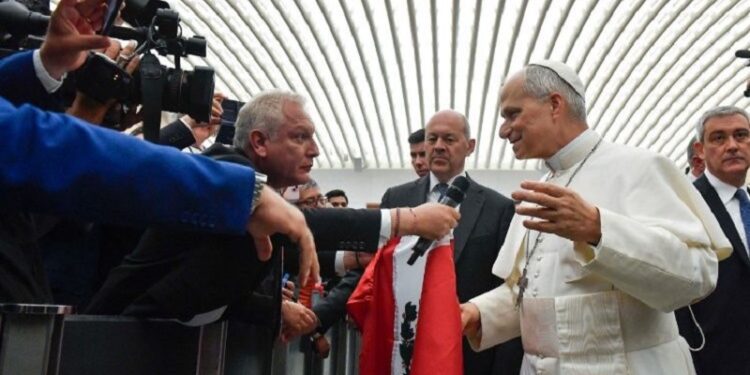 León XIV a los comunicadores: “La paz comienza con cada uno de nosotros”