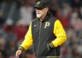 Piratas despiden al manager Mark Sheldon; Don Kelly toma su lugar