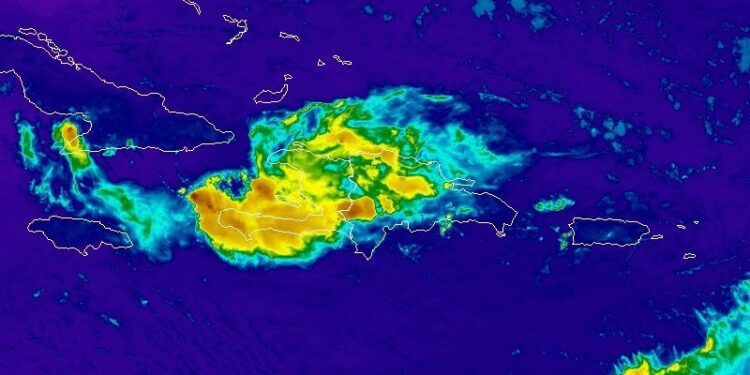 Vaguada mantiene su incidencia sobre el país, aguaceros en la tarde