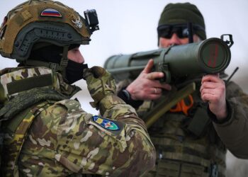 Rusia confirma ataque conjunto contra importantes objetivos militares en Ucrania