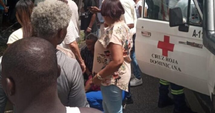 El 911 reporta un accidente de tránsito con múltiples atrapados en Villa Altagracia