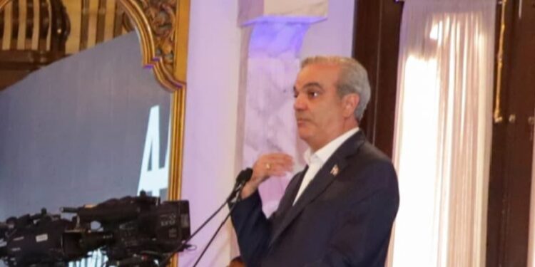 Abinader presenta plan de contingencia ante temporada ciclónica 2025