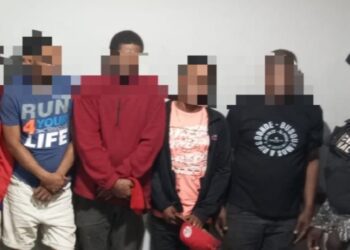 Policía ocupa armas de fuego y detiene varias personas durante operativos en Monte Plata