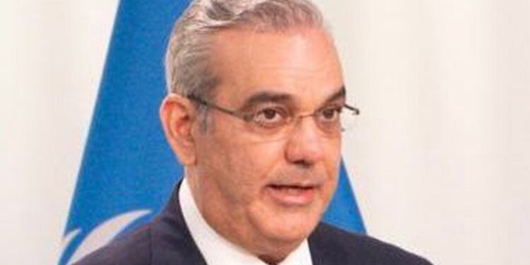 Presidente Abinader llama a una respuesta global y urgente para salvar los océanos