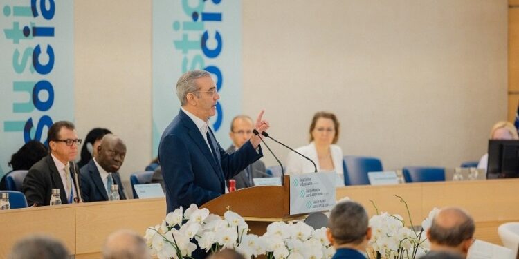 RD impulsa la justicia social con aumentos salariales, récord de empleo formal y sin discursos de odio entre clases