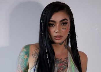 ‘Influencer’ se somete a una lipo, rino y aumento de senos tras salir de fiesta y muere