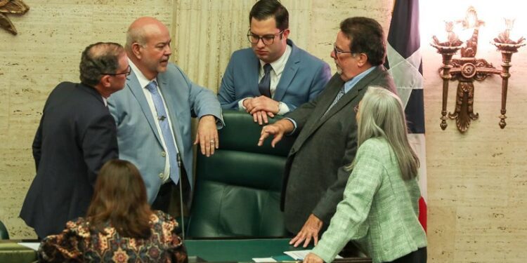 Cámara avala enmiendas al Código Penal