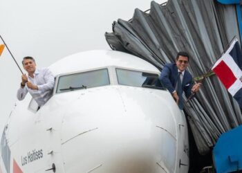 Inauguran el vuelo de Arajet a Nueva York
