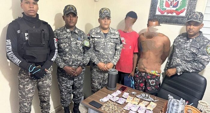 Intervención policial culmina con detención de presunto microtraficante y decomiso de drogas