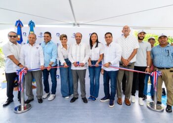 “Juega RD Banreservas” devuelve esplendor a cancha del Ensanche La Paz