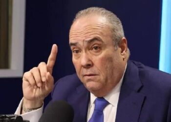 Charlie Mariotti acusa al presidente Abinader de dejar «sin oxígeno al SeNaSa