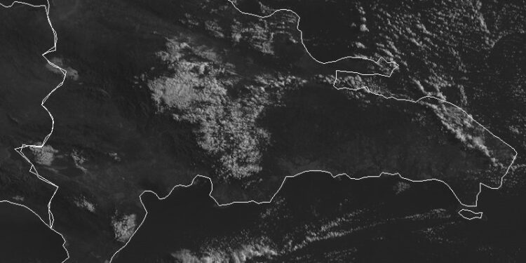 Chubascos dispersos, polvo sahariano disminuirá gradualmente