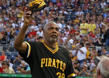 Dave Parker, miembro del Salón de la Fama y ex JMV, fallece a los 74 años