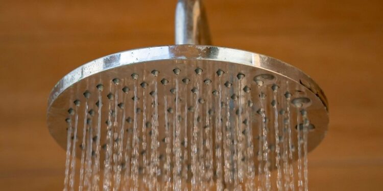 ¿Por qué una ducha fría en un día caluroso puede ser peligrosa?