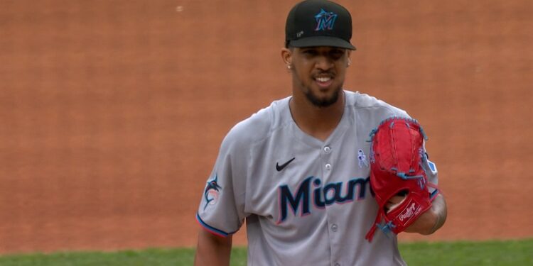 Eury sigue mejorando con sólida labor en barrida de Marlins vs. Nacionales