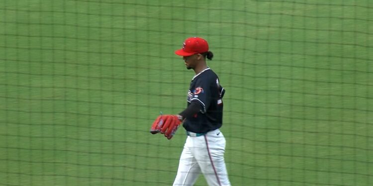 Eury Pérez regresaría a la rotación de los Marlins la próxima semana