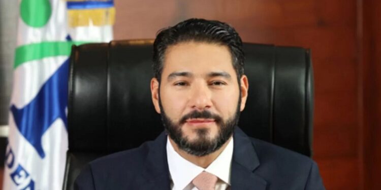 Superintendente de Pensiones llama a trabajadores a conocer la AFP en la que están afiliados