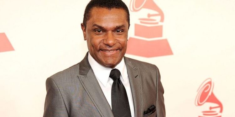 José Alberto “El Canario” celebra 50 años de música con “Big Swing”