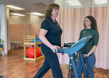 Este sencillo hábito puede ayudar a los pacientes con cáncer de colon más que algunos medicamentos