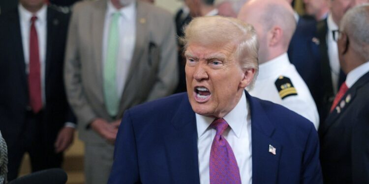 Trump: «Todos deben evacuar Teherán inmediatamente»