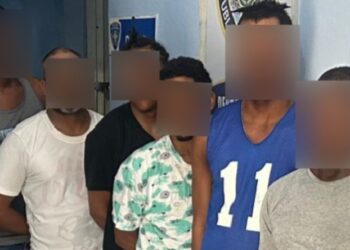 Apresados seis motociclistas por agresión a vehículo en plena vía pública