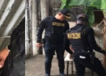 Policía Nacional interviene punto de venta de drogas en Villa Sombrero, Baní