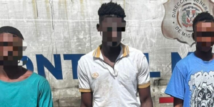 DGM detiene en Nagua a 125 haitianos indocumentados