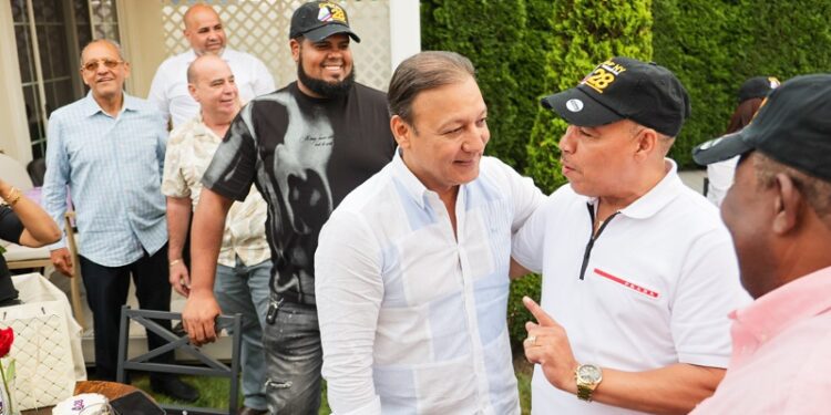 Abel Martínez reafirma en NY su compromiso por una mejor RD