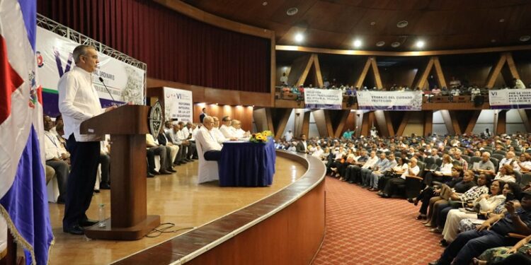 CNUS respalda política migratoria del presidente Luis Abinader