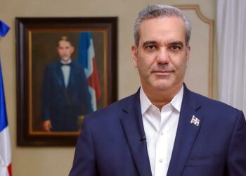 Presidente Abinader dona su sueldo a causas sociales; más de RD$ 6 millones destinados a fundaciones