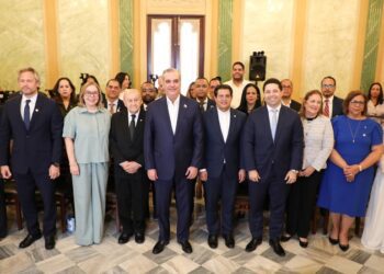 Presidente Abinader juramenta Comité Científico del HUB de Innovación Punta Bergantín