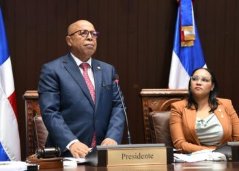 Alfredo Pacheco adelanta que hoy aprobarán el proyecto del Código Penal