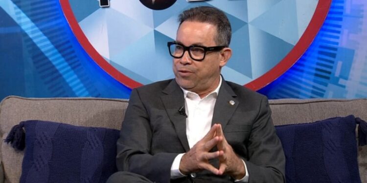 Vocero de diputados del PRM no ve futuro en aplicación de candidaturas independientes en el país