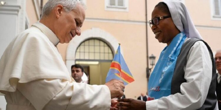 El Papa León XIV anima a religiosos a renovar su misión y servicio en el mundo