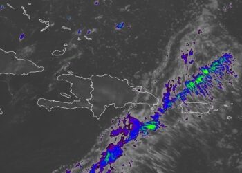 Polvo del Sahara y algunos aguaceros en la tarde