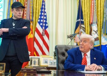 Trump: Hay que «echarle un vistazo» a la deportación de Elon Musk de EE.UU.