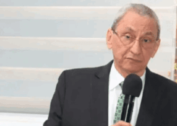 Comisión celebra reunión y evalúa proyecto nuevo estadio béisbol