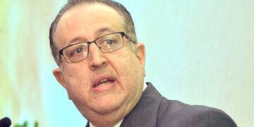 Magín Díaz es designado ministro de Hacienda