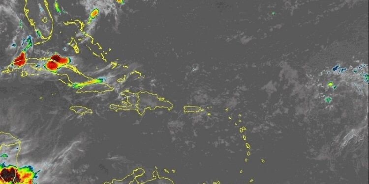 Onda tropical dejará aguaceros con tormentas eléctricas