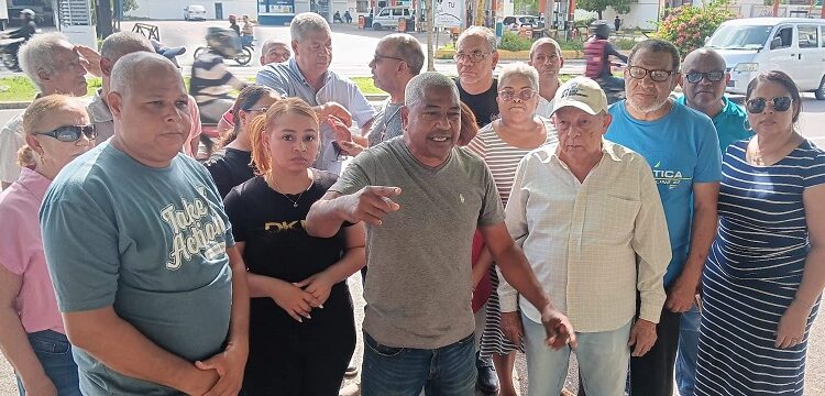 Indiferentes las autoridades ante derrame de combustible en Los Tres Brazos