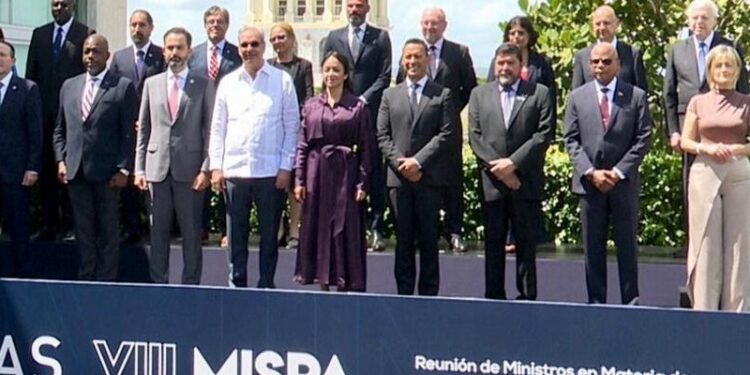 Presidente Abinader exhorta a no bajar la guardia contra la criminalidad