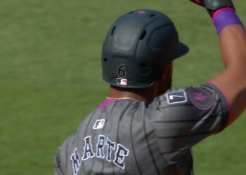 Marte (rodilla) a la lista de lesionados de los Mets; Winker es activado