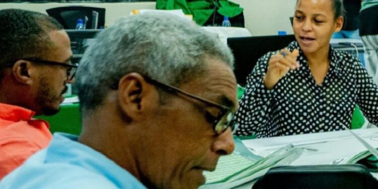 Fuerza del Pueblo concluye primera fase de elección de autoridades 