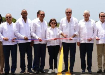 Presidente Abinader inaugura la Circunvalación de Baní
